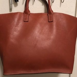 Leather tote